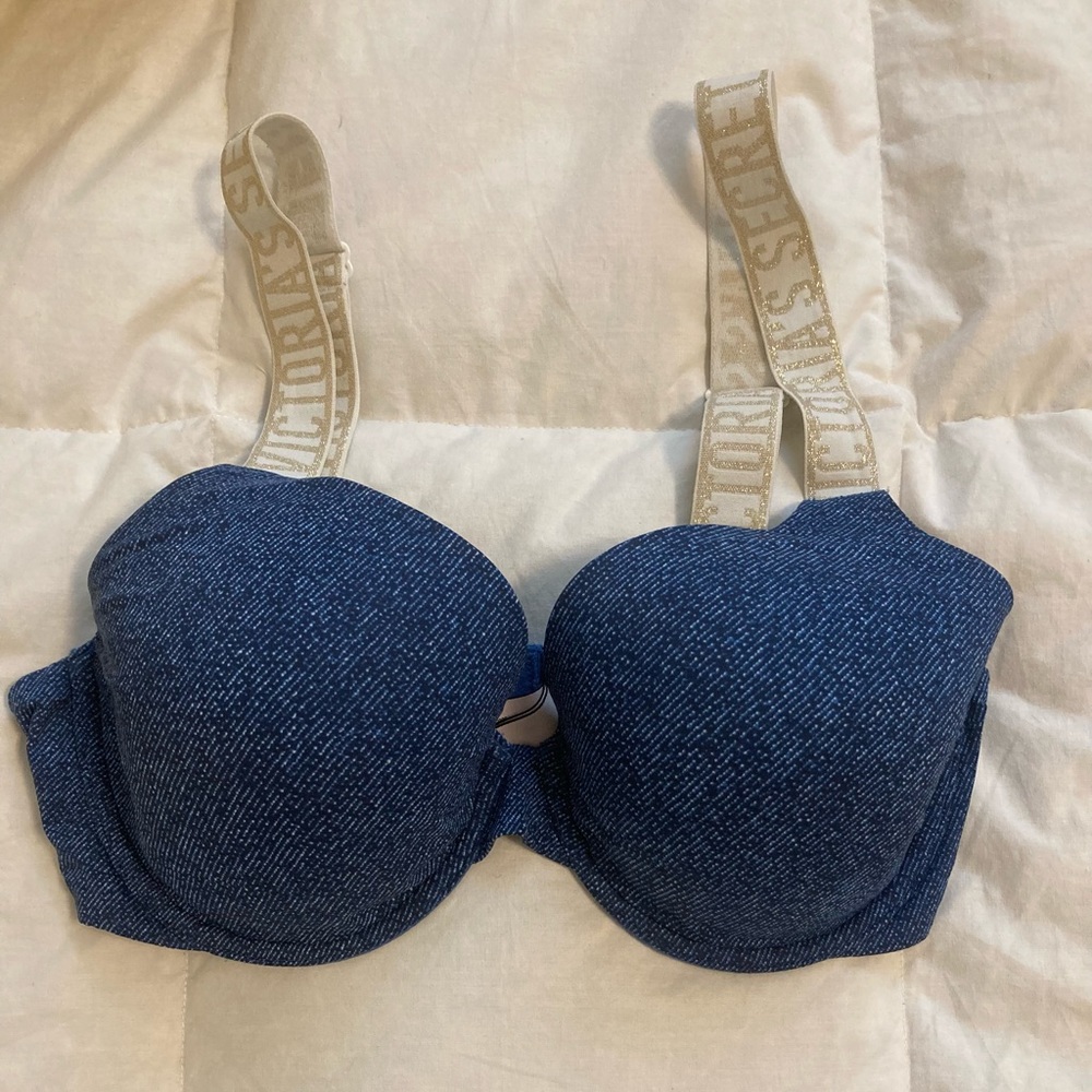 Victoria’s Secret t-shirt lightly lined full coverage bra